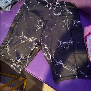 Buffbunny Collection Black Marble-Print Pocket Shorts - Medium